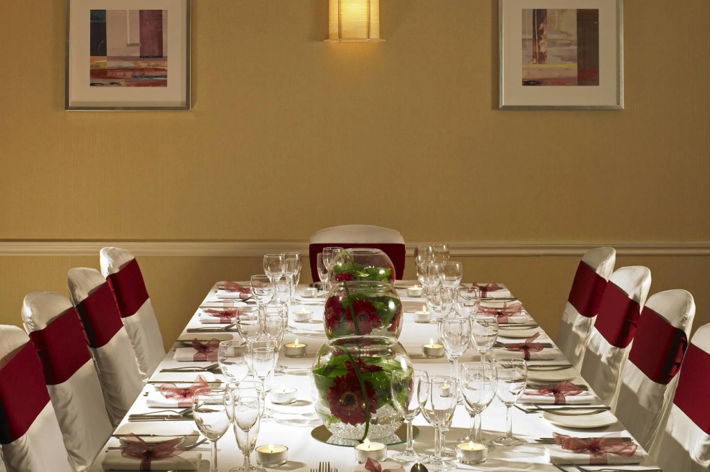 Delta Hotels by Marriott Waltham Abbey