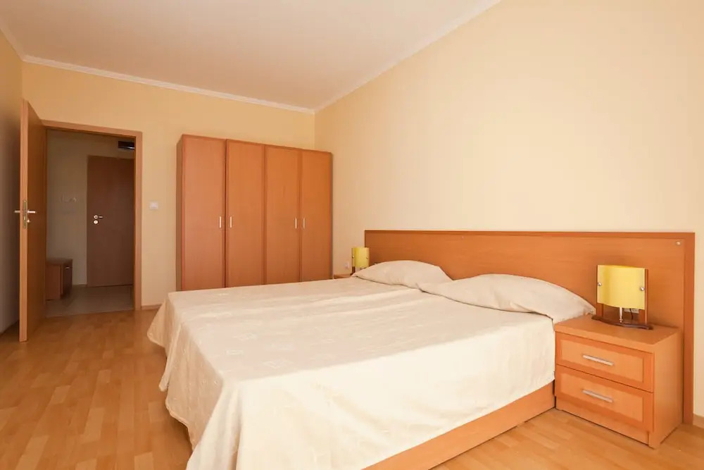 Apartment in Central Plaza