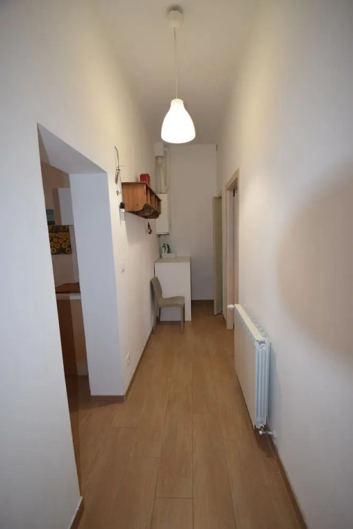 Vicino Ospedale E Aeroporto Num92867