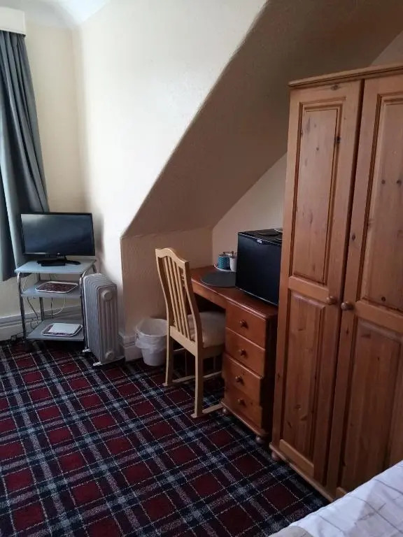 Schofield Guest House
