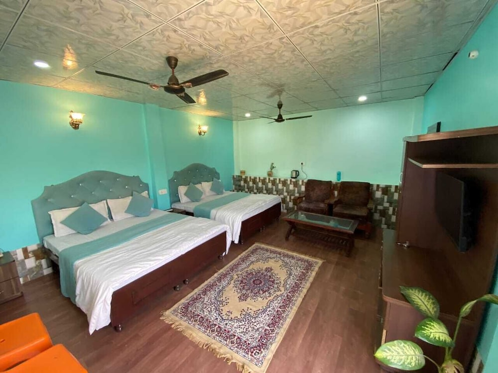 Altara Resort