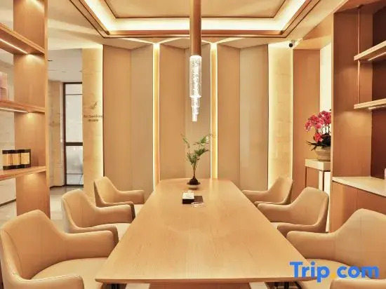 Lavande Hotel (Pingliang Greenland Plaza Government Affairs Hall)