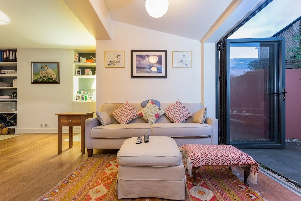 One Bedroom Flat With A Garden
