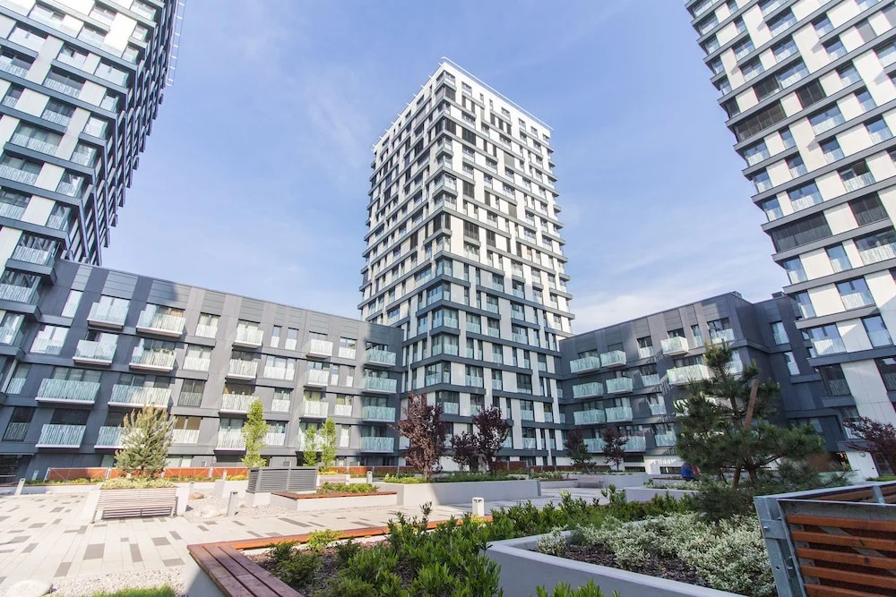 New Modern Apartment with Zizkov Parking
