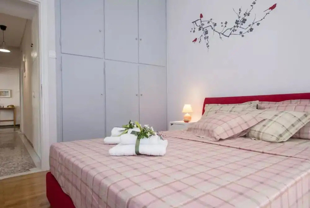 Perfect spot, elegant and bright