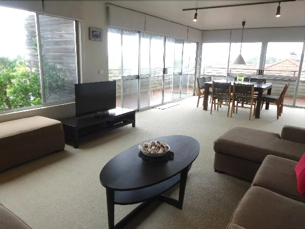 Nine Mile Beach House