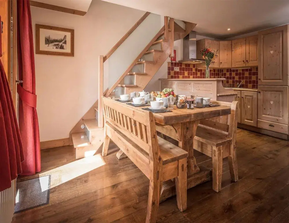 Quietly Located Chalets With Hammam