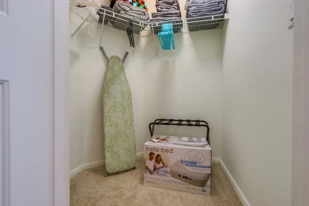 Disney's Gorgeous 1BR/1Bath with Free Parking! (R1)