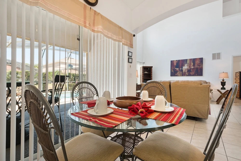Sweet Retreat by VillaDirect