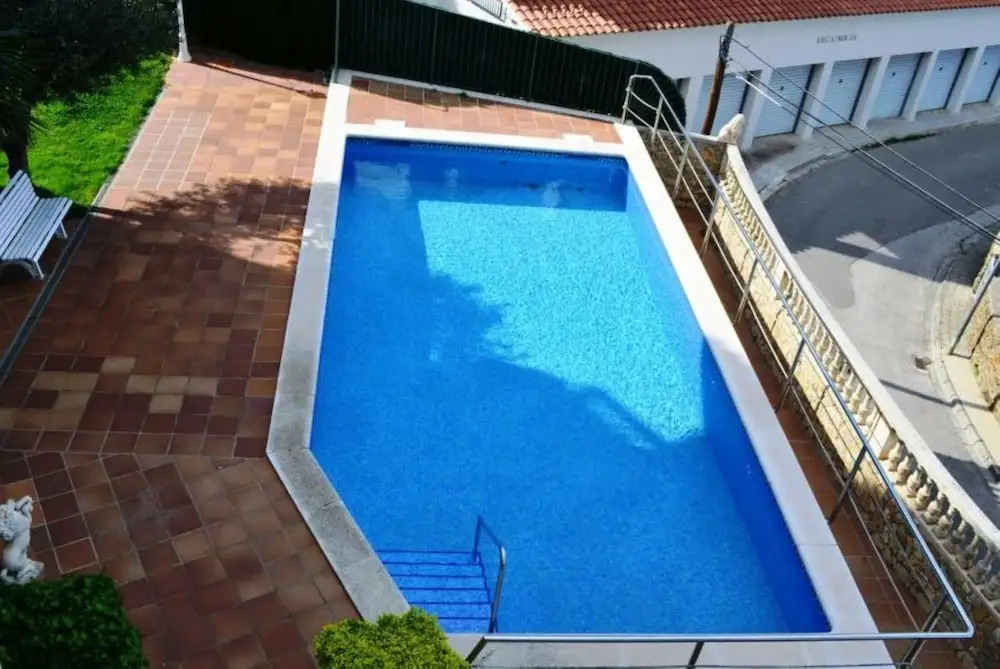 106261 - Apartment in Llança