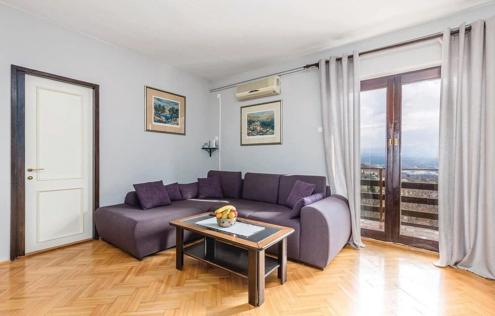 Stunning Home In Rukavac