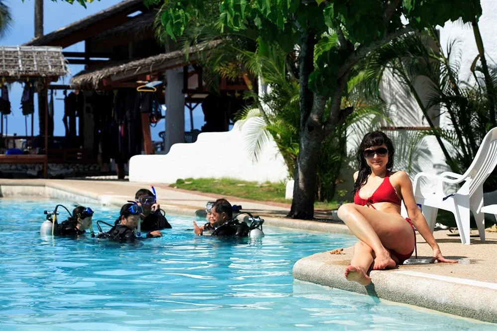 Club Mabuhay Lalaguna Resort