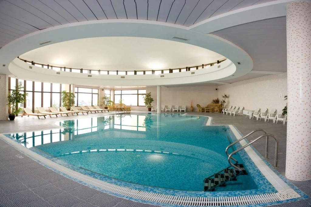 HVD Riviera Beach Ultra All Inclusive & Mineral Pool