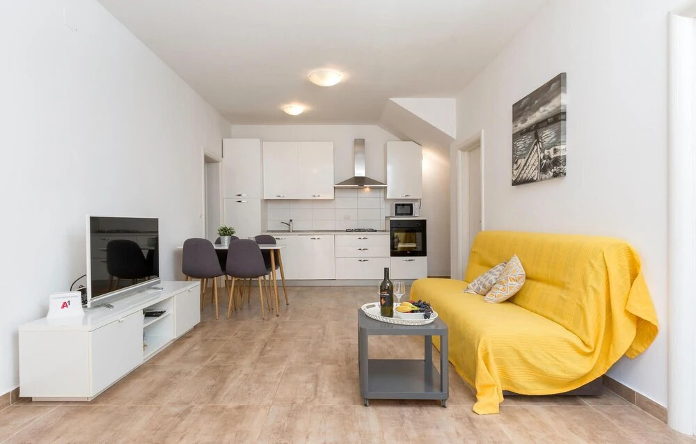 Stunning Home in Barbariga With 4 Bedrooms, Wifi and Outdoor Swimming Pool