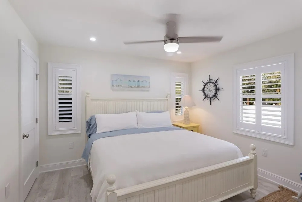 Surf Riders 4 Bedroom Home