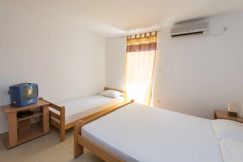 Petrovac apartments