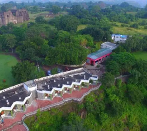Vamoose Rupmati Mandu Hotel