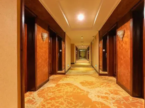 Po Lei Hotel (Dongguan Houjie International Exhibition Center Metro Station)