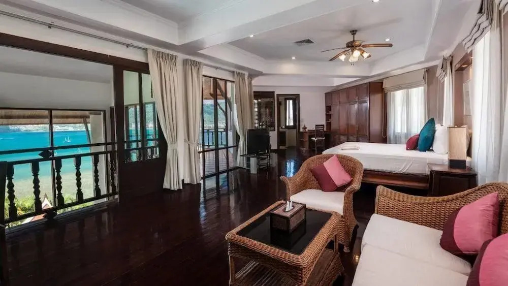 Grand Sea View 5Br Villa Sukadara Patong