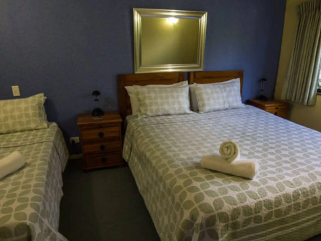 Boatshed Motel Apartments