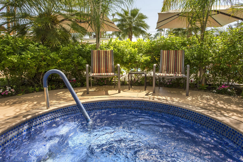 Desert Riviera Hotel