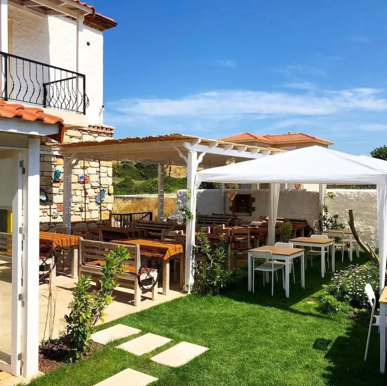 Elysium Boutique Hotel