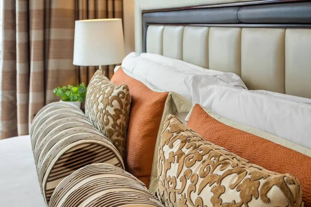 Taj Hotel 305
