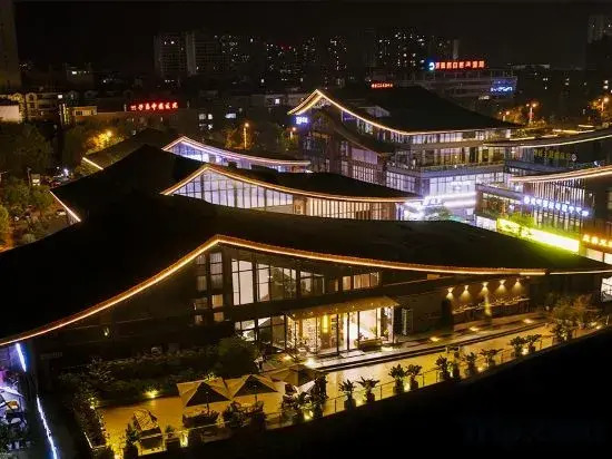 Poli Yijin Hotel