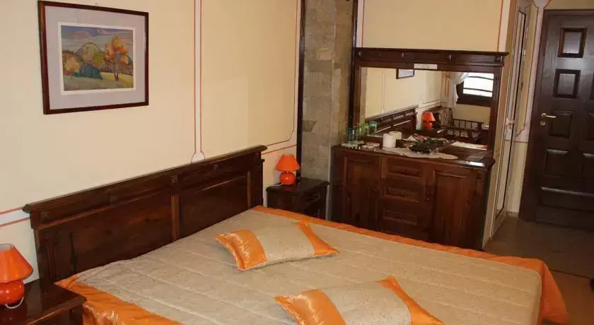 Traditsia Guest House