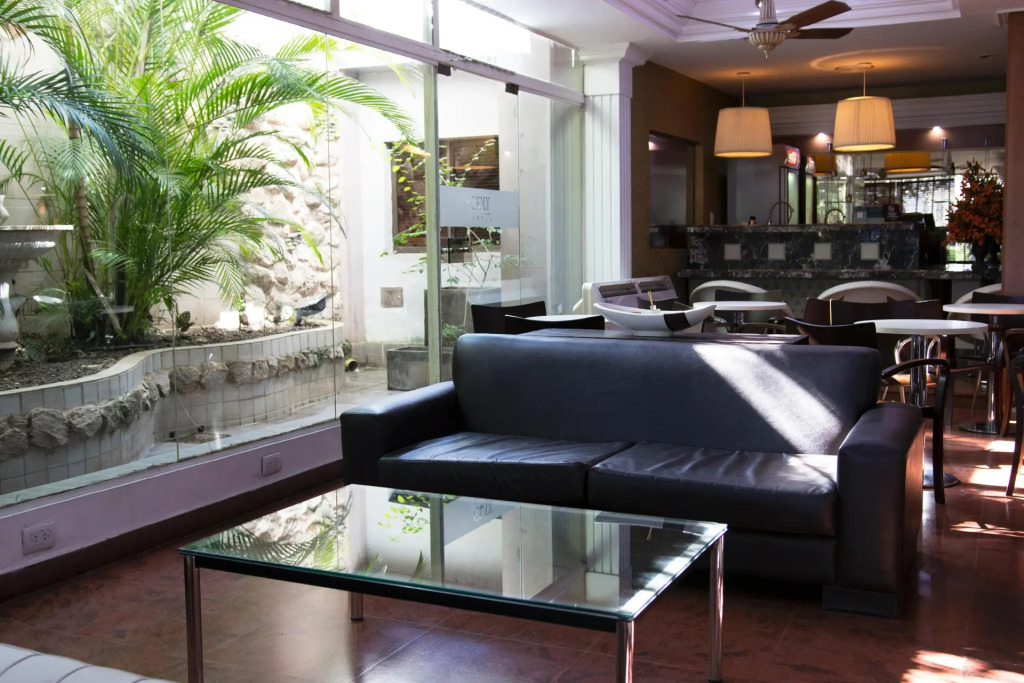 Hotel Orly