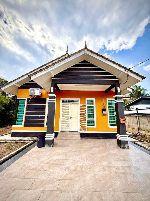 Homestay Selesa KKT Guesthouse