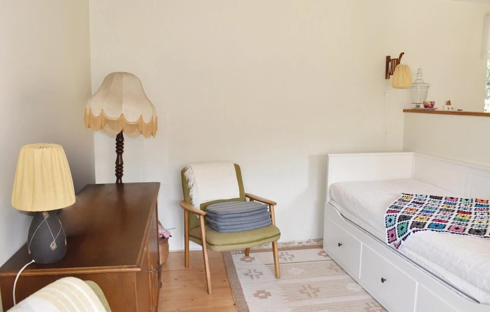 2 Bedroom Beautiful Home In Löderup