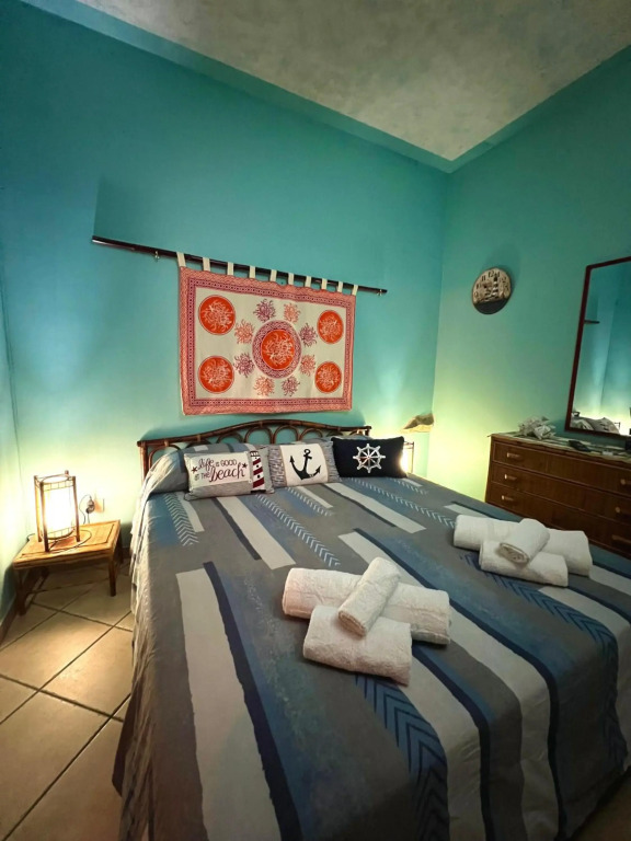 Delfino House