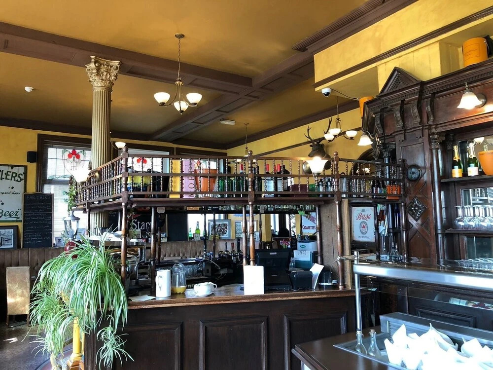 The Waterloo Hotel & Bistro