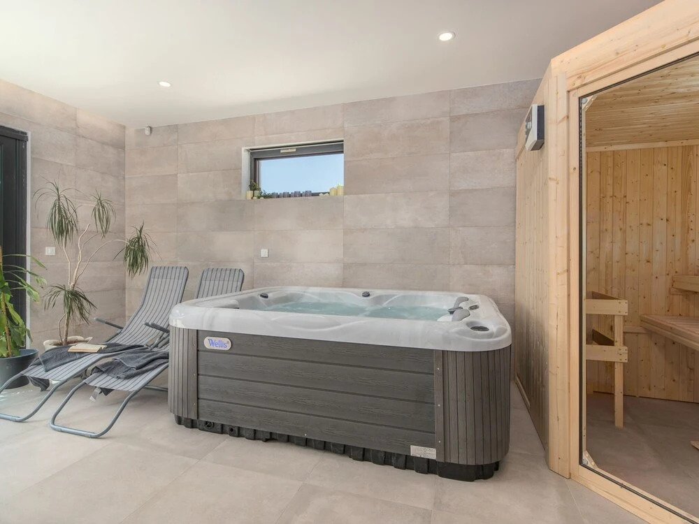 Deluxe Villa in Porec With Wellness Centre & Pool