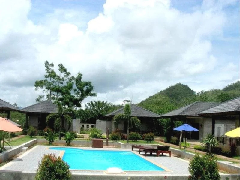 Khaoyai Nature Life & Tours