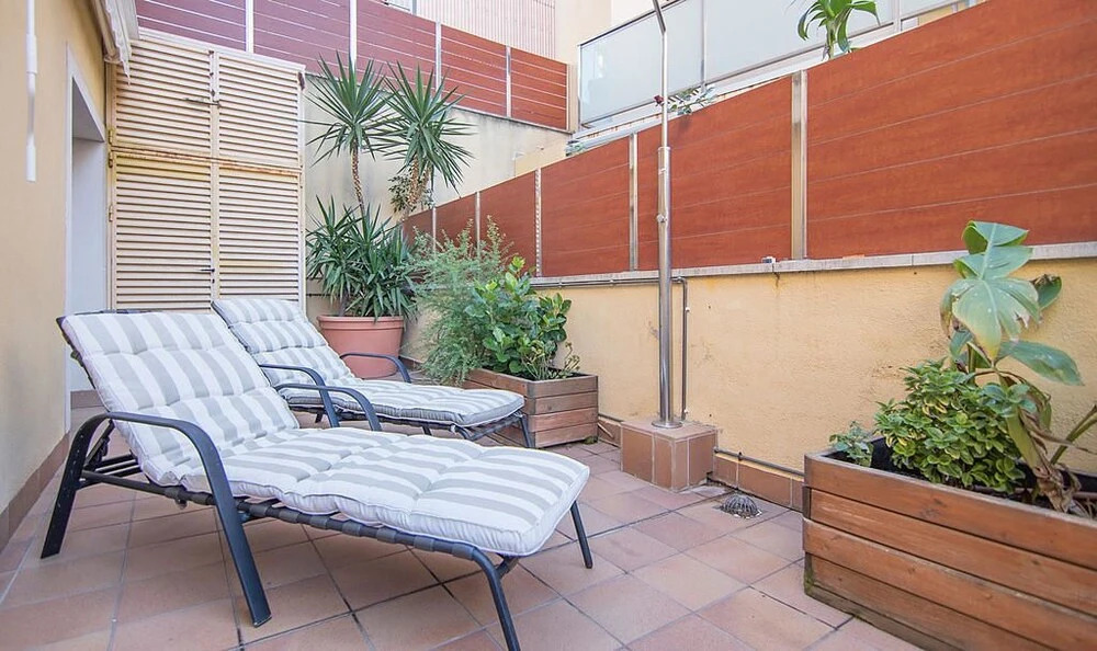 Beachfront Apartment Silvi (R80)