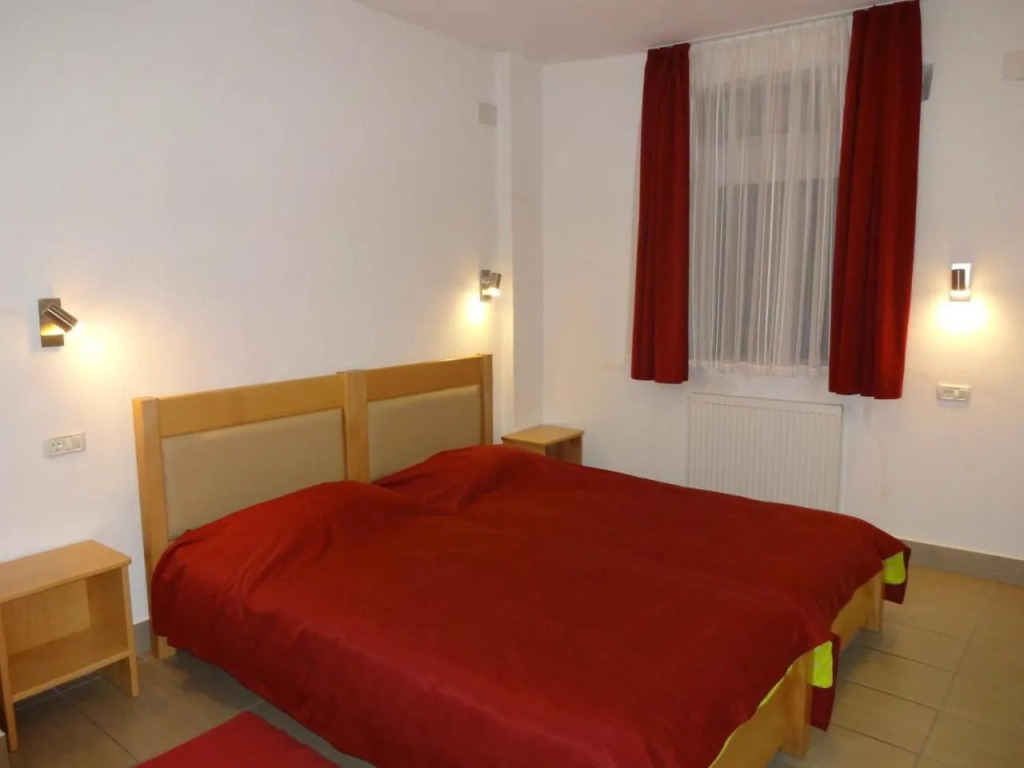 Fedrig Private Rooms & Apartment