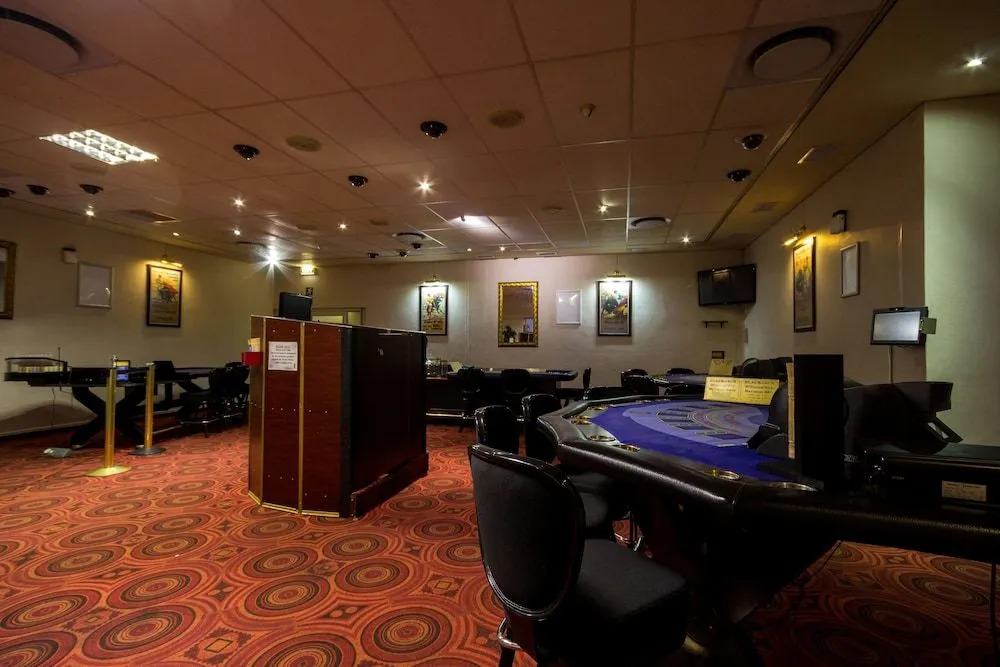 Desert Palace Hotel