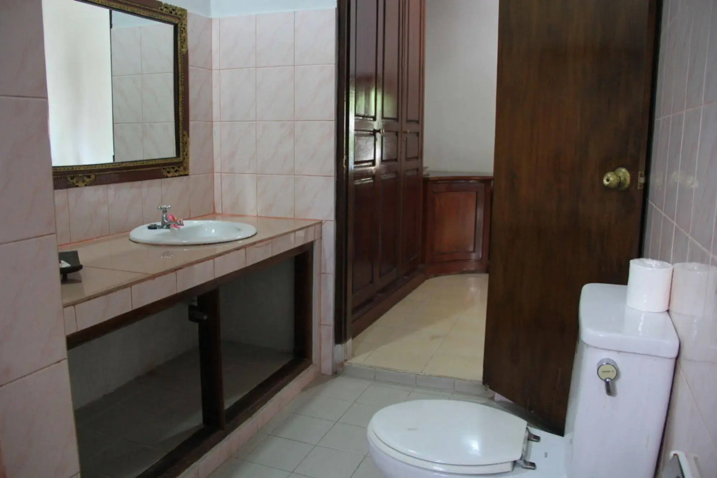 Stana Puri Gopa Hotel