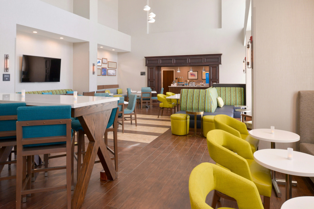 Hampton Inn and Suites Port Aransas