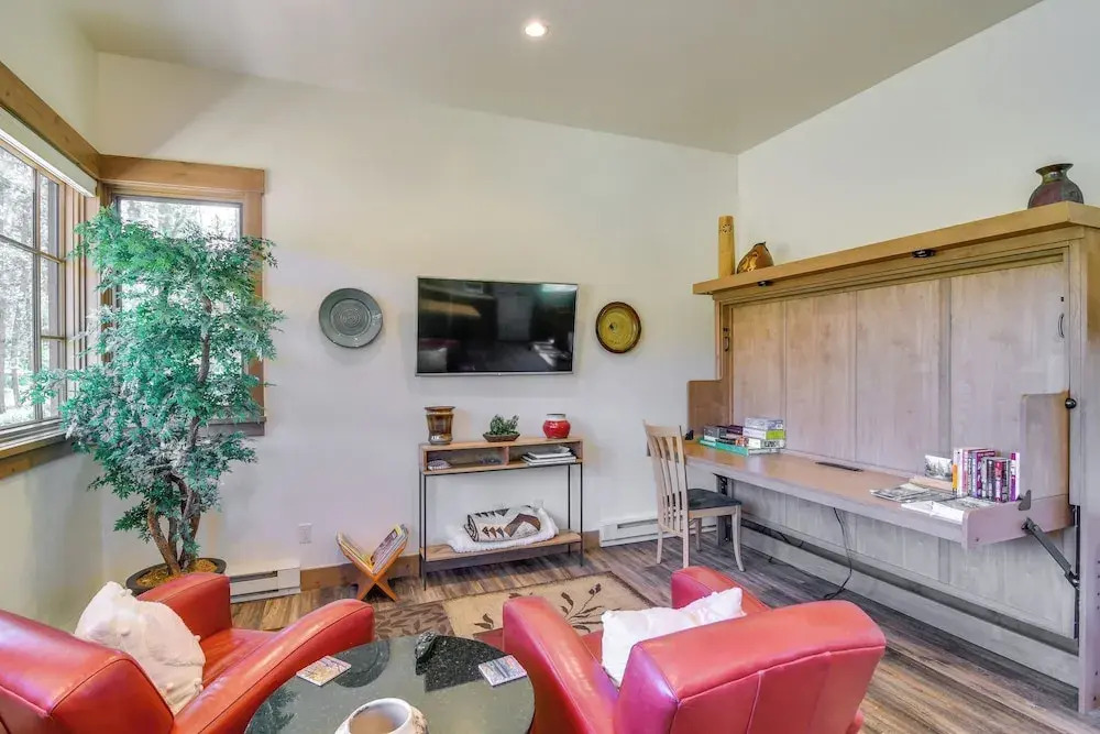 Cozy Fraser Cabin w/ Views & Moose Sightings