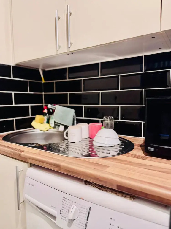 Derby Spacious Room Studio in City Centre