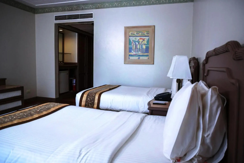 Waterfront Insular Hotel Davao