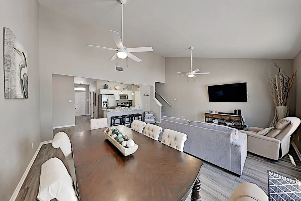 Island Getaway W/ Pools - Near Beach & Waterpark 3 Bedroom Townhouse