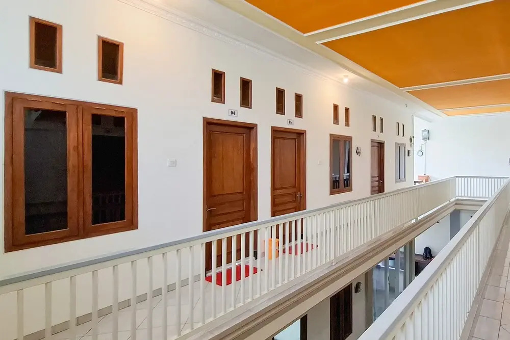 RedDoorz Syariah at Jalan Panglima Sudirman Probolinggo