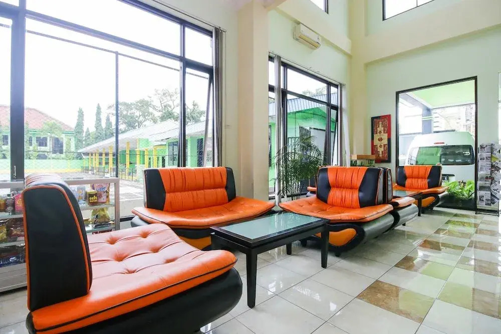 Airy Syariah Klojen Surabaya 1 Malang