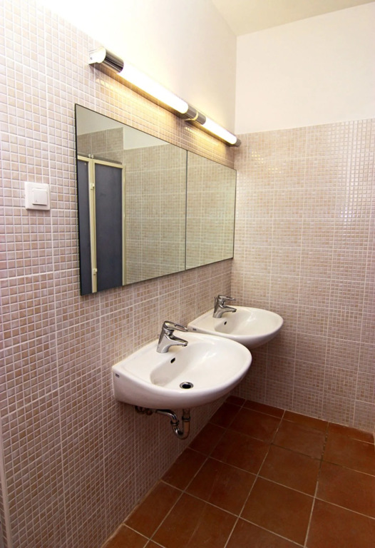 WOW City Hostel