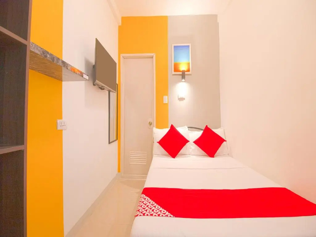 Hometel Barrio House Mactan