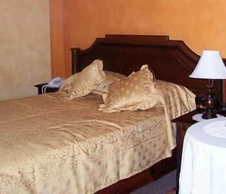 Hotel Monserrat